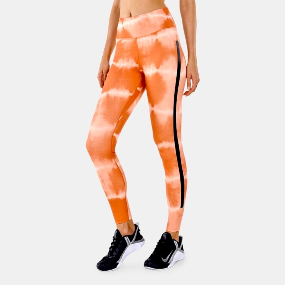 Nike One Luxe W Medium NWT